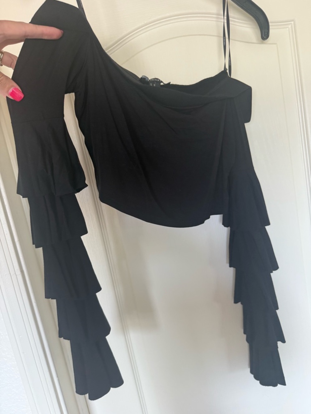 Forever 21 Black Off-Shoulder Ruffle Sleeve Crop Top